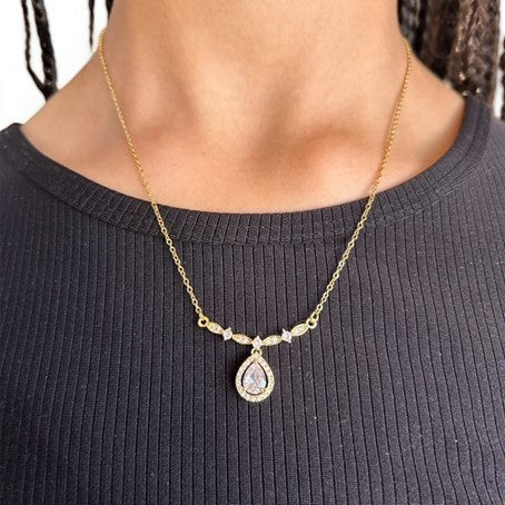 Collier "Goute lumineuse"