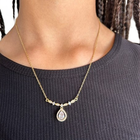 Collier "Goute lumineuse"